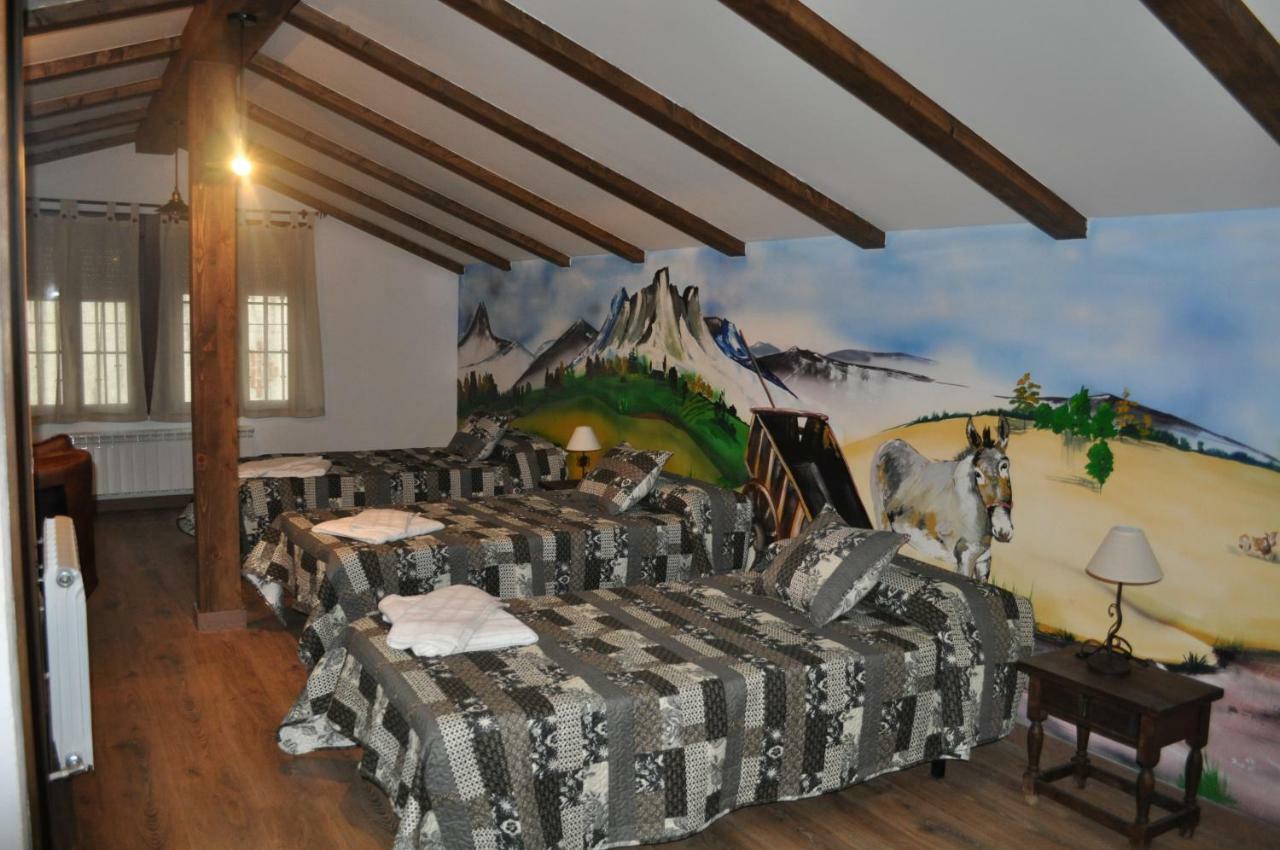 Casa Los 5 Canos Sotillo de la Adrada Extérieur photo